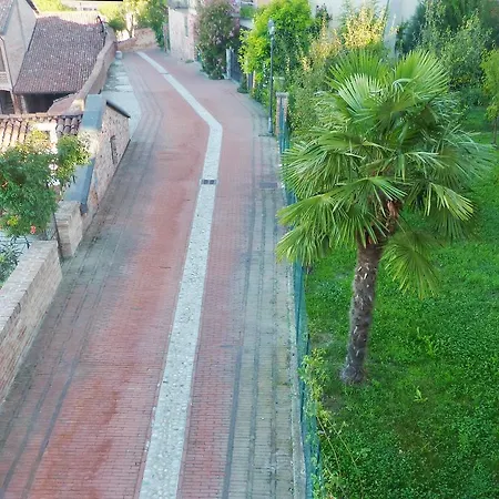 Bed & Breakfast La Delina